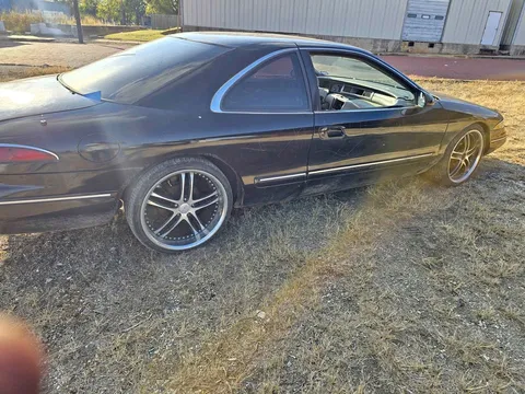 1996 Lincoln Mark VIII Coupe 2D
