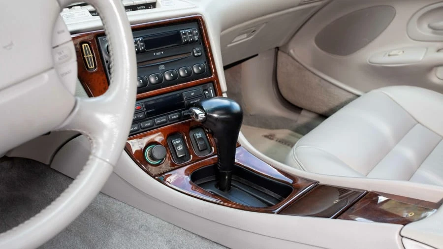 1996 Lincoln Continental Mark VIII - Image 9 of 27