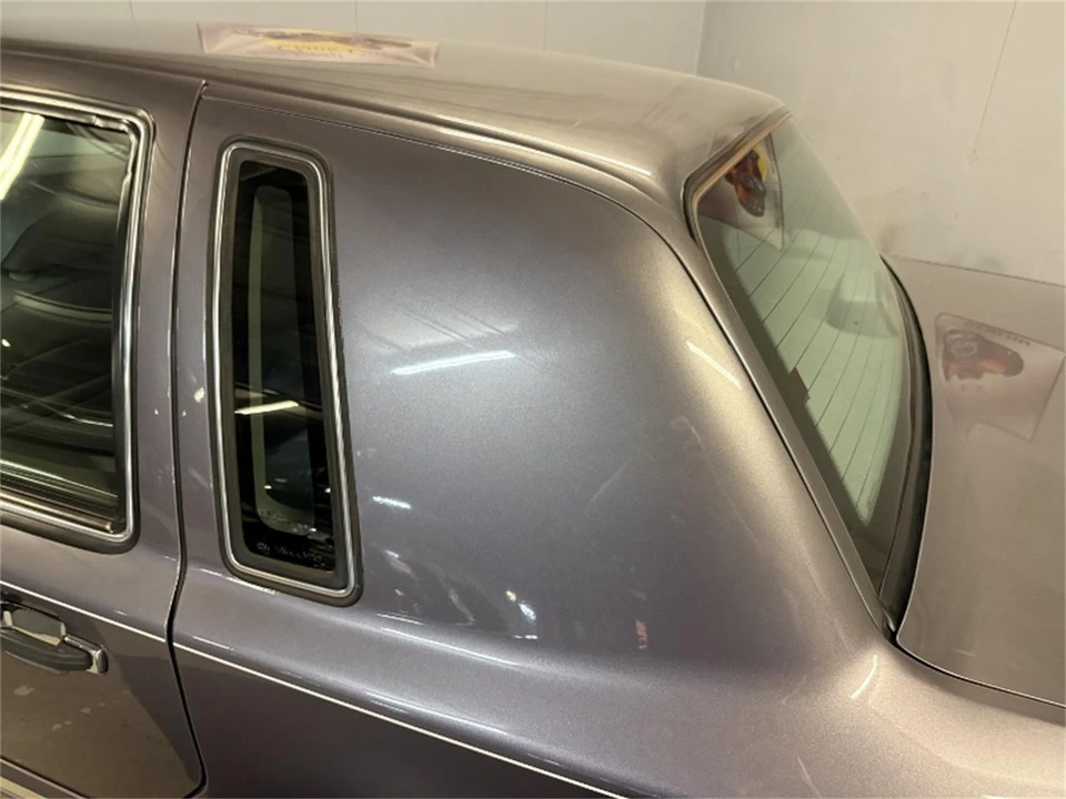1996 Lincoln Town Car - Image 16 of 31