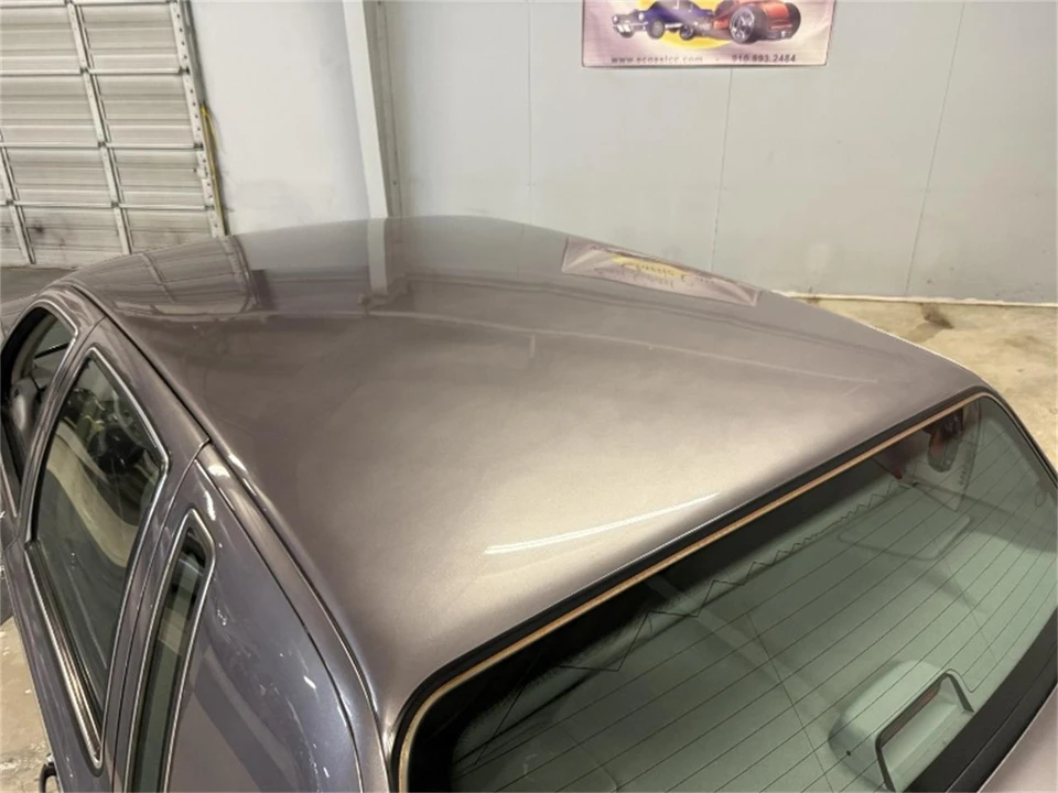 1996 Lincoln Town Car - Image 18 of 31