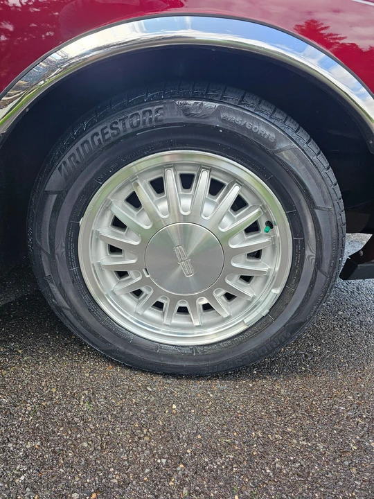 1996 Lincoln Town Car - Image 26 of 31