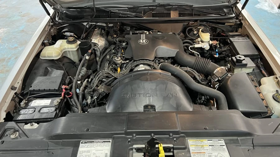 1996 Lincoln Town Car - Image 11 of 12