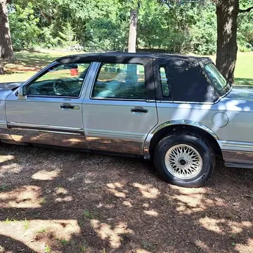 1996 Lincoln Town Car