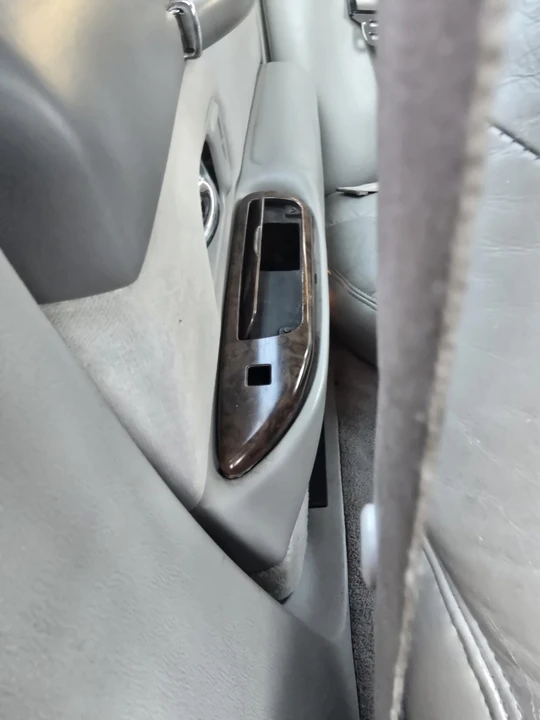 1996 Lincoln Town Car - Image 3 of 7