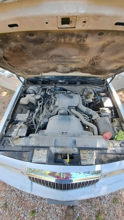 1996 Lincoln Town Car - Image 7 of 11