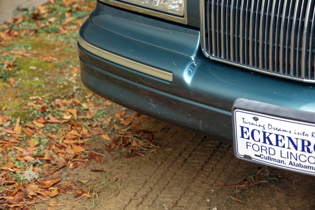 1996 Lincoln Town Car - Image 15 of 31
