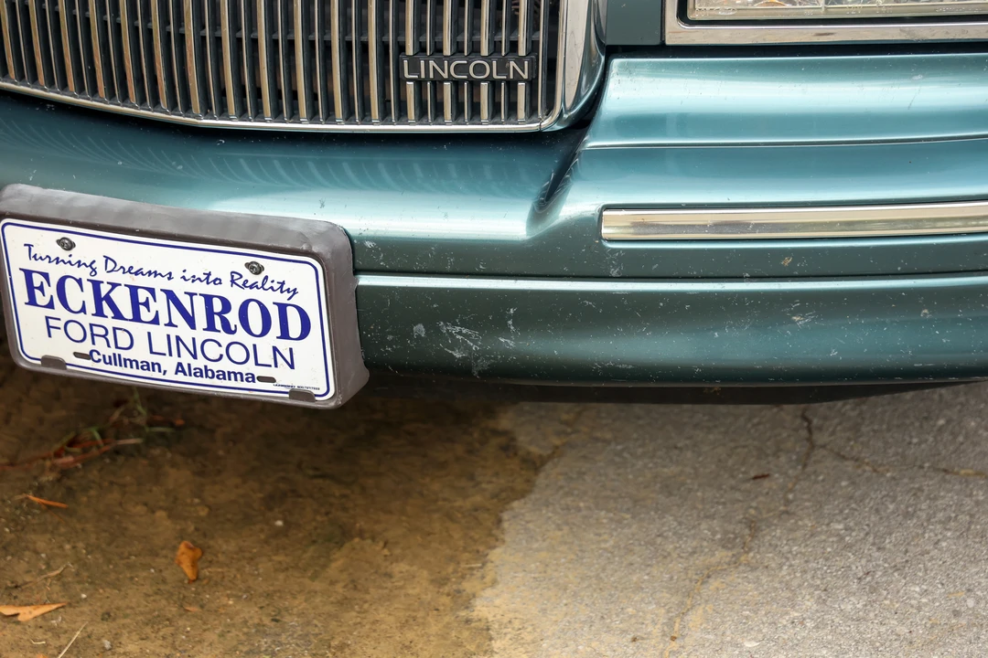 1996 Lincoln Town Car - Image 14 of 31
