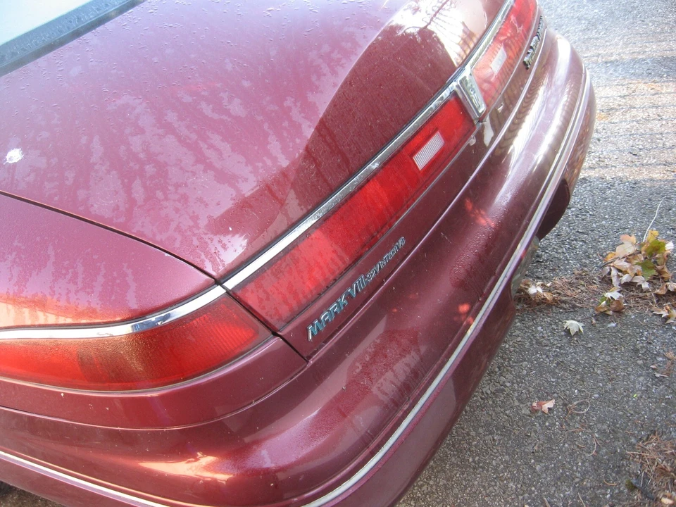 1996 Lincoln Continental Mark VIII - Image 3 of 13