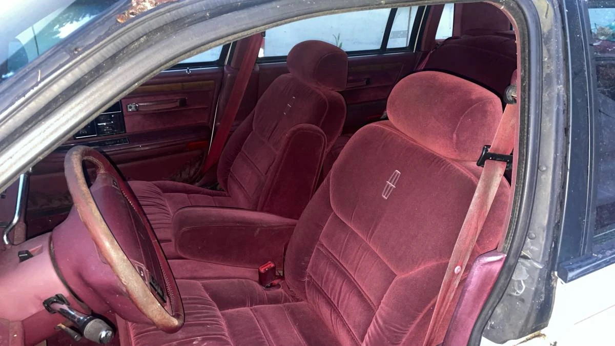 1996 Lincoln Continental 9th Gen - Image 4 of 4