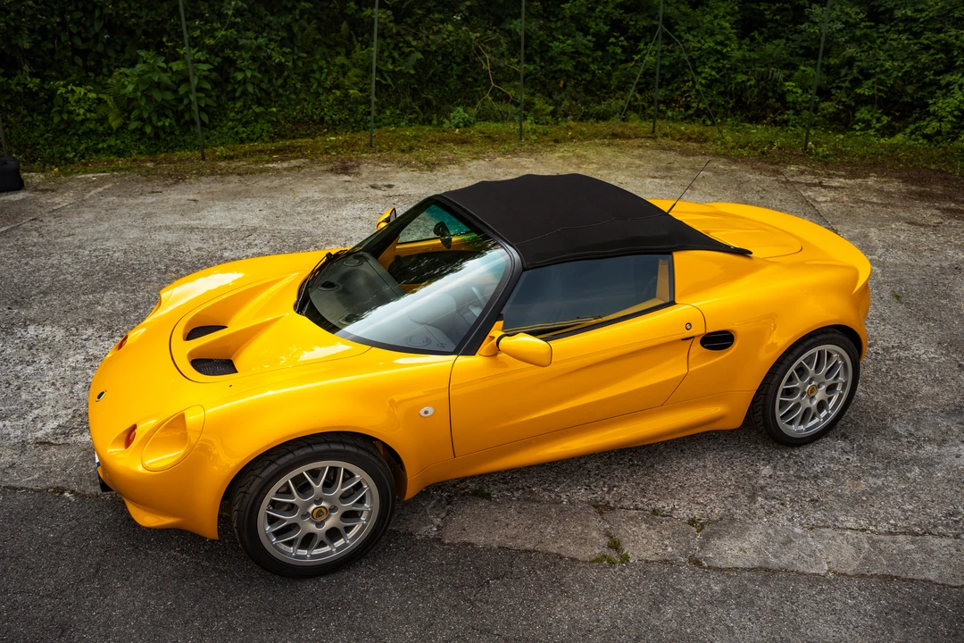 1996 Lotus Elise Series 1 - Image 17 of 30