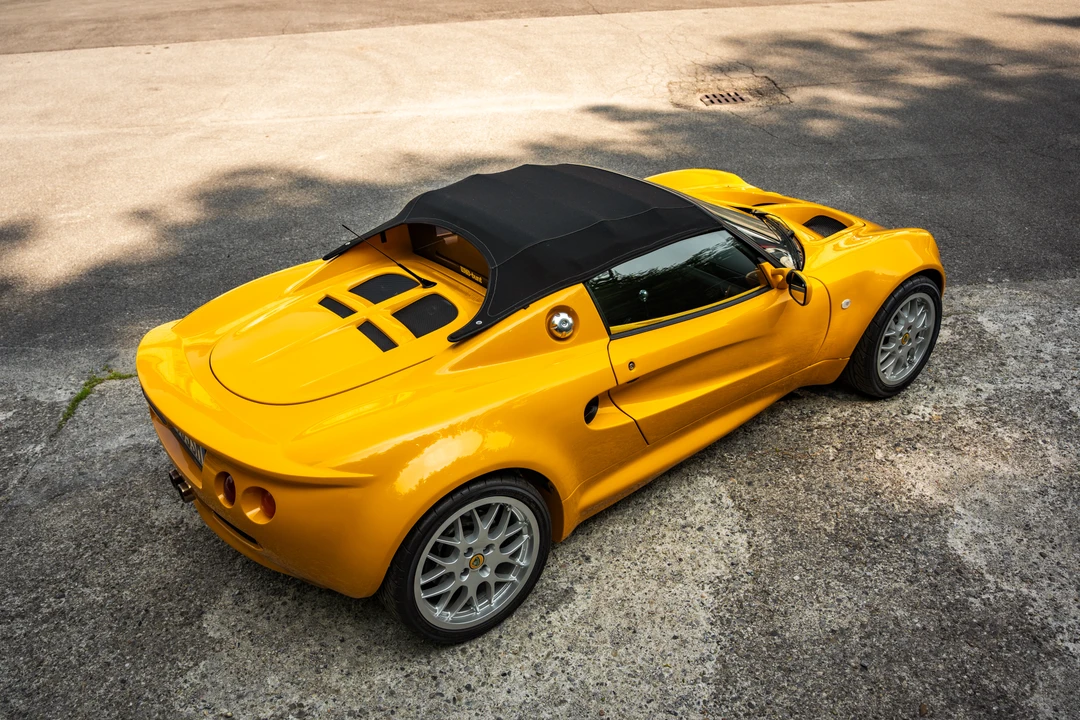 1996 Lotus Elise Series 1 - Image 18 of 30