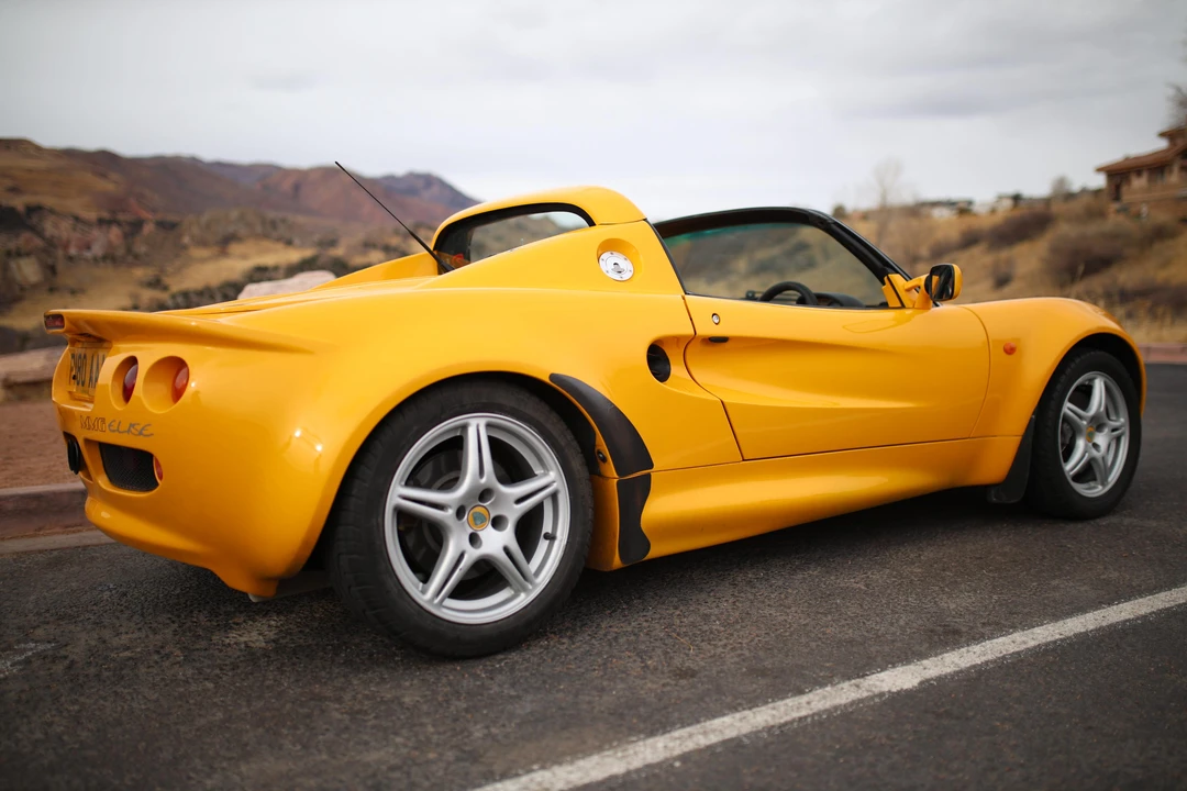 1996 Lotus Elise Series 1 - Image 17 of 31