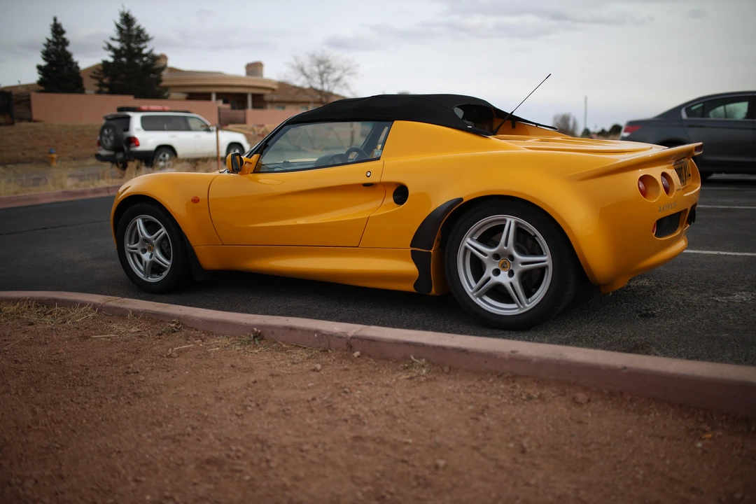1996 Lotus Elise Series 1 - Image 26 of 31