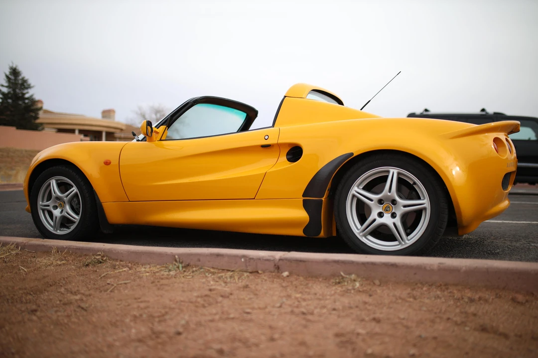 1996 Lotus Elise Series 1 - Image 12 of 31