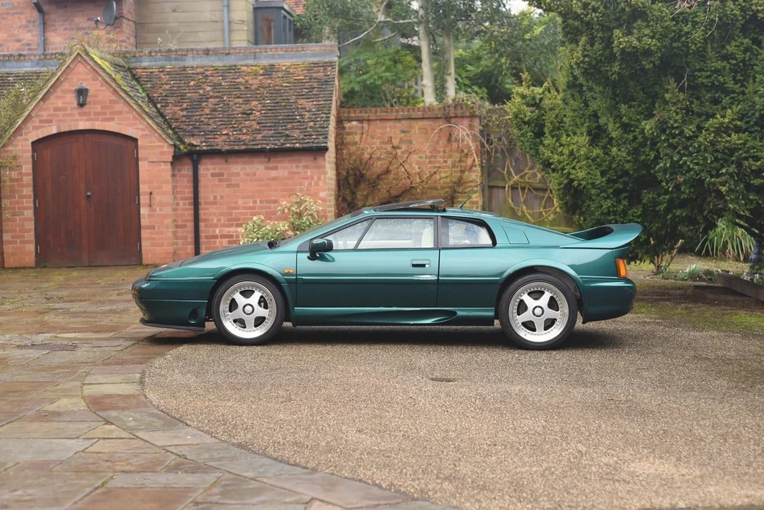 1996 Lotus Esprit Series 4 - Image 6 of 30