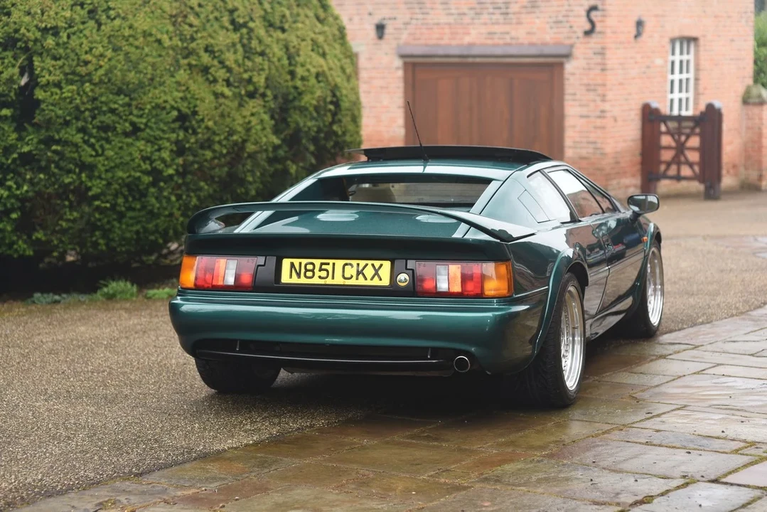 1996 Lotus Esprit Series 4 - Image 18 of 30