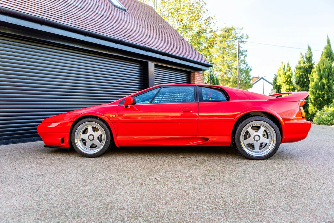1996 Lotus Esprit Series 4 - Image 12 of 21