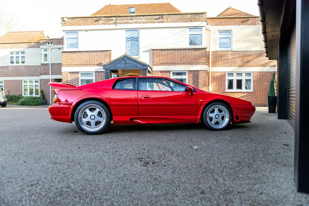 1996 Lotus Esprit Series 4 - Image 16 of 21