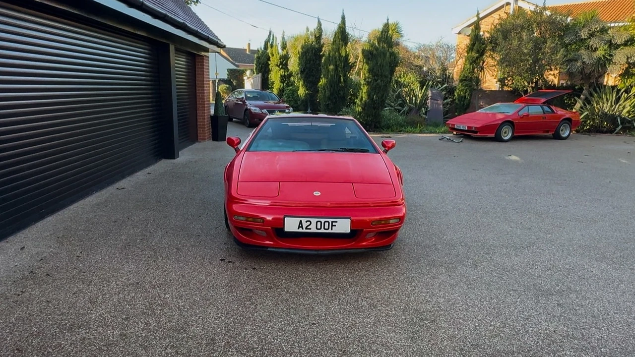 1996 Lotus Esprit Series 4 - Image 2 of 21