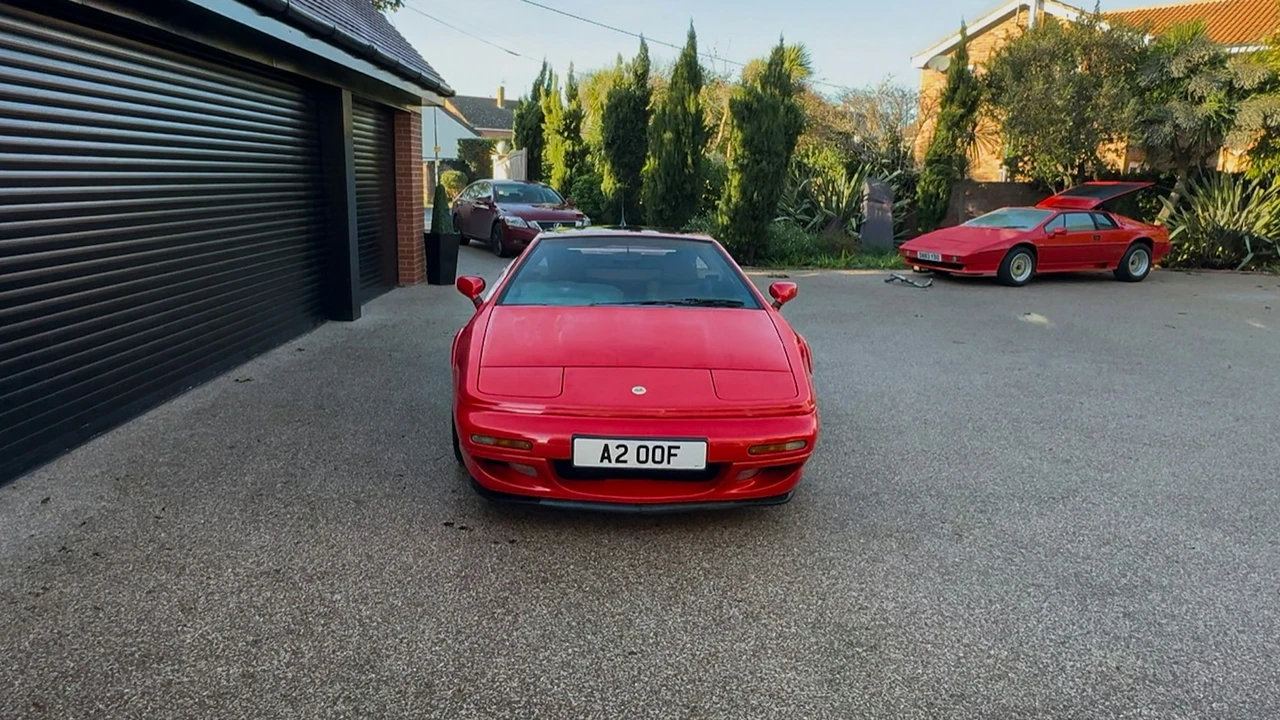 1996 Lotus Esprit Series 4 - Image 10 of 21