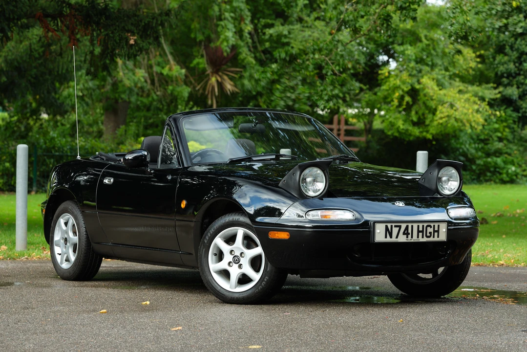 1996 Mazda NA MX-5 Miata - Image 2 of 31
