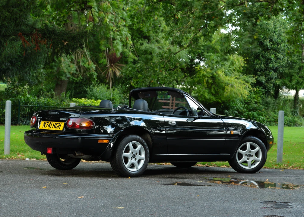 1996 Mazda NA MX-5 Miata - Image 14 of 31