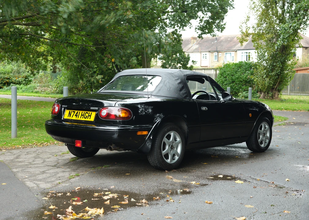1996 Mazda NA MX-5 Miata - Image 6 of 31