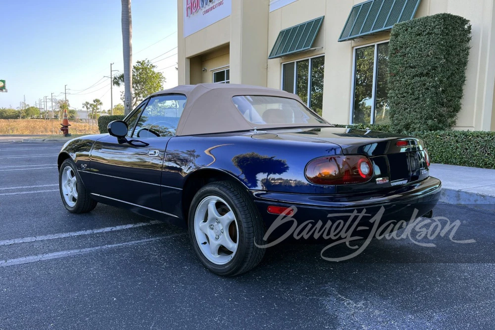 1996 Mazda NA MX-5 Miata - Image 10 of 10