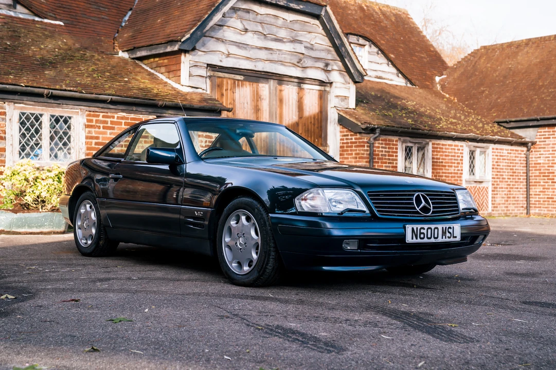 1996 Mercedes-Benz R129 SL-Class - Image 2 of 31