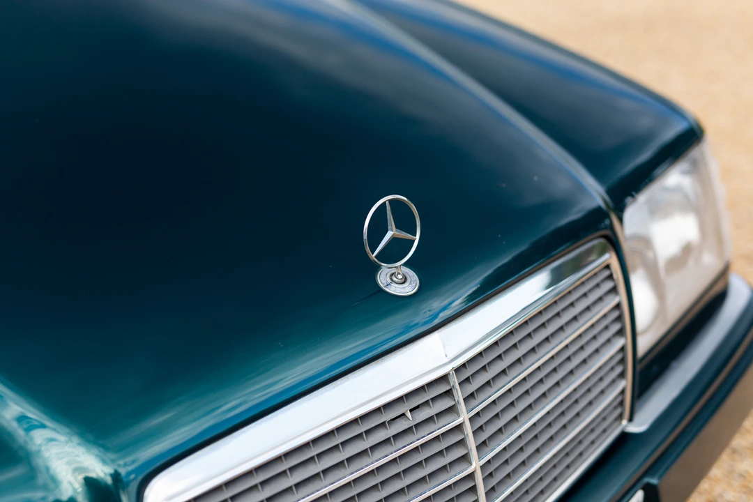 1996 Mercedes-Benz W124 E-Class - Image 12 of 31