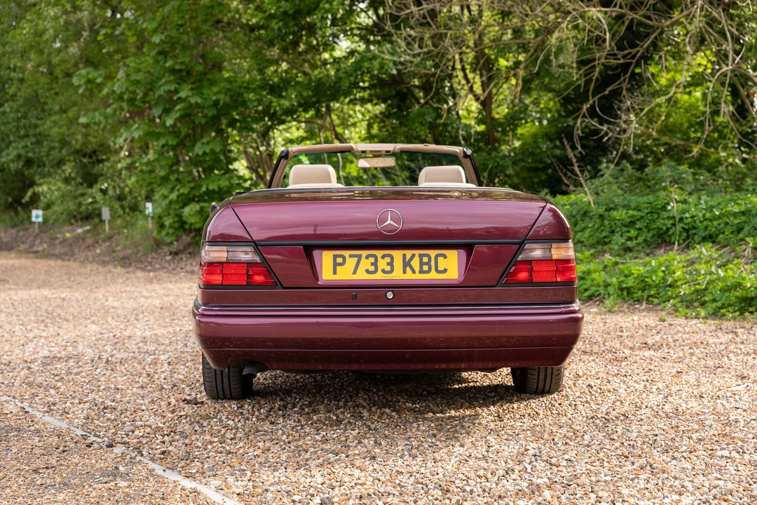 1996 Mercedes-Benz W124 E-Class - Image 15 of 31