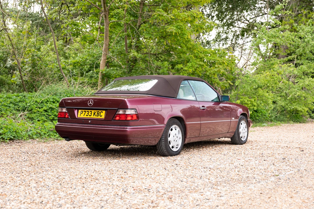 1996 Mercedes-Benz W124 E-Class - Image 14 of 31