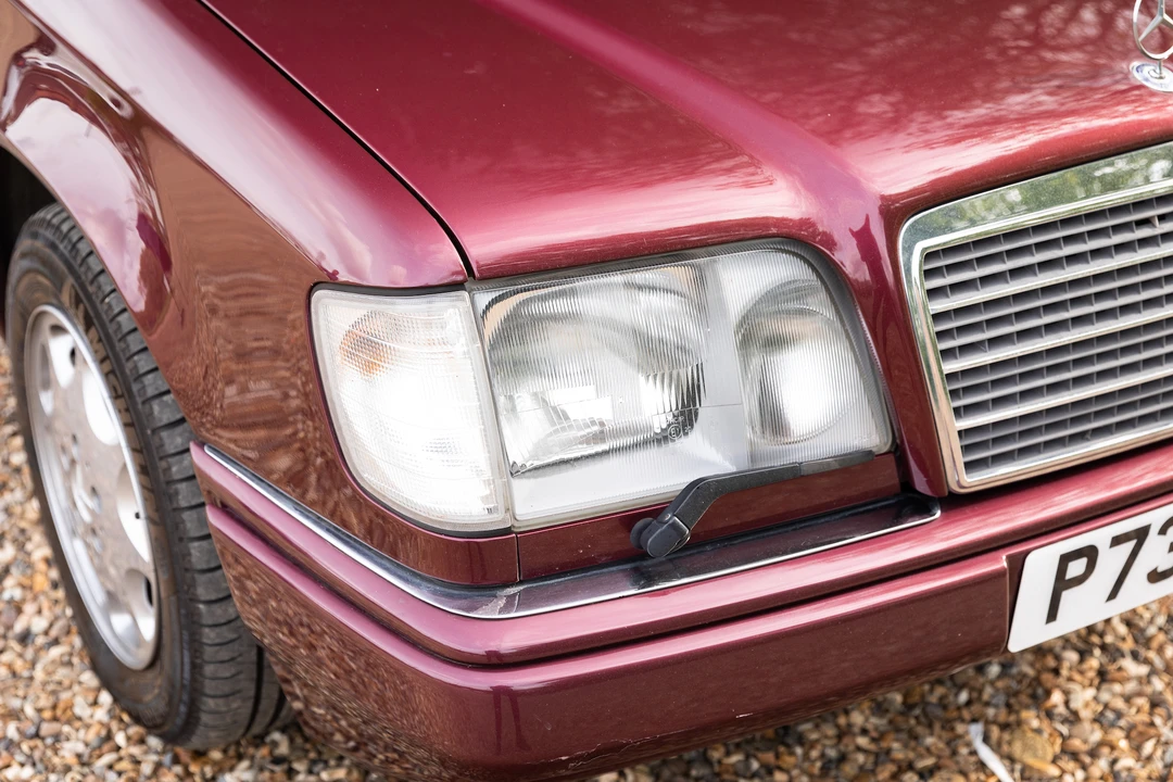 1996 Mercedes-Benz W124 E-Class - Image 25 of 31