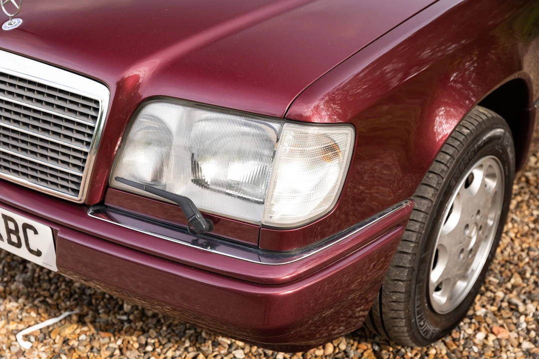 1996 Mercedes-Benz W124 E-Class - Image 26 of 31