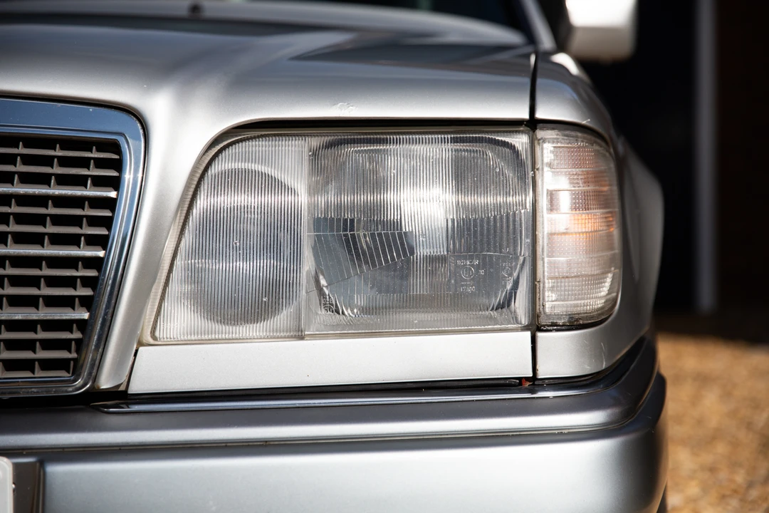 1996 Mercedes-Benz W124 E-Class - Image 27 of 31