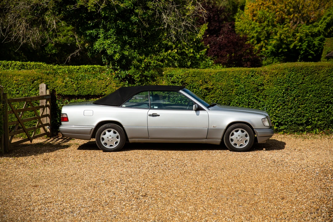 1996 Mercedes-Benz W124 E-Class - Image 9 of 31