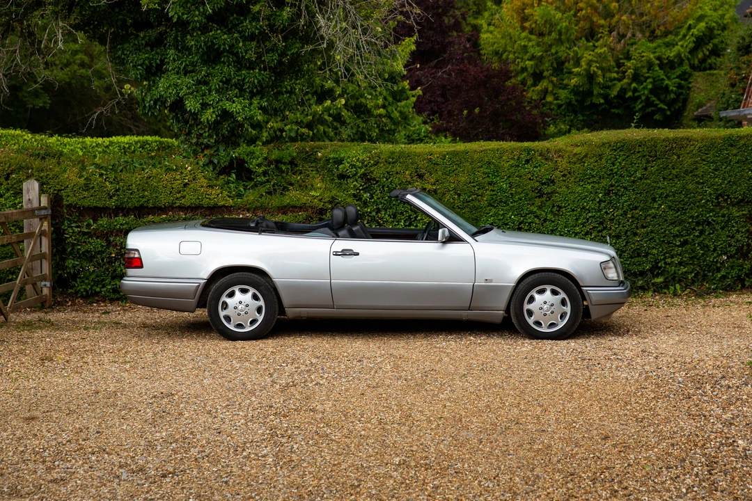1996 Mercedes-Benz W124 E-Class - Image 17 of 31