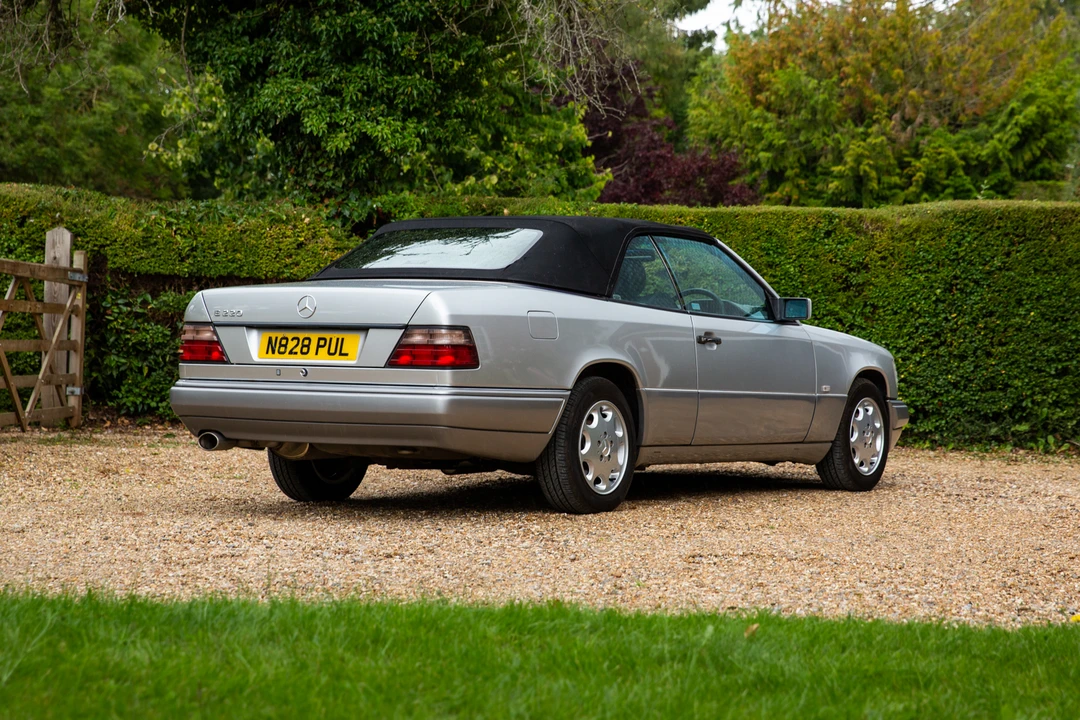 1996 Mercedes-Benz W124 E-Class - Image 16 of 31