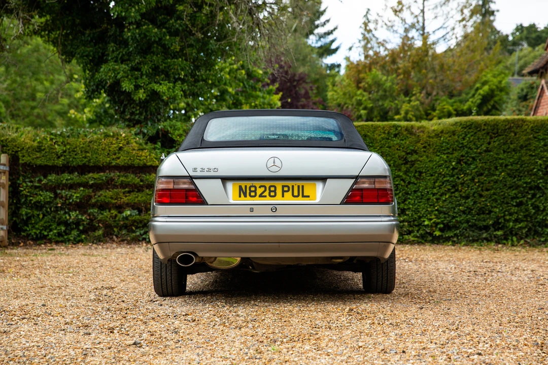 1996 Mercedes-Benz W124 E-Class - Image 7 of 31