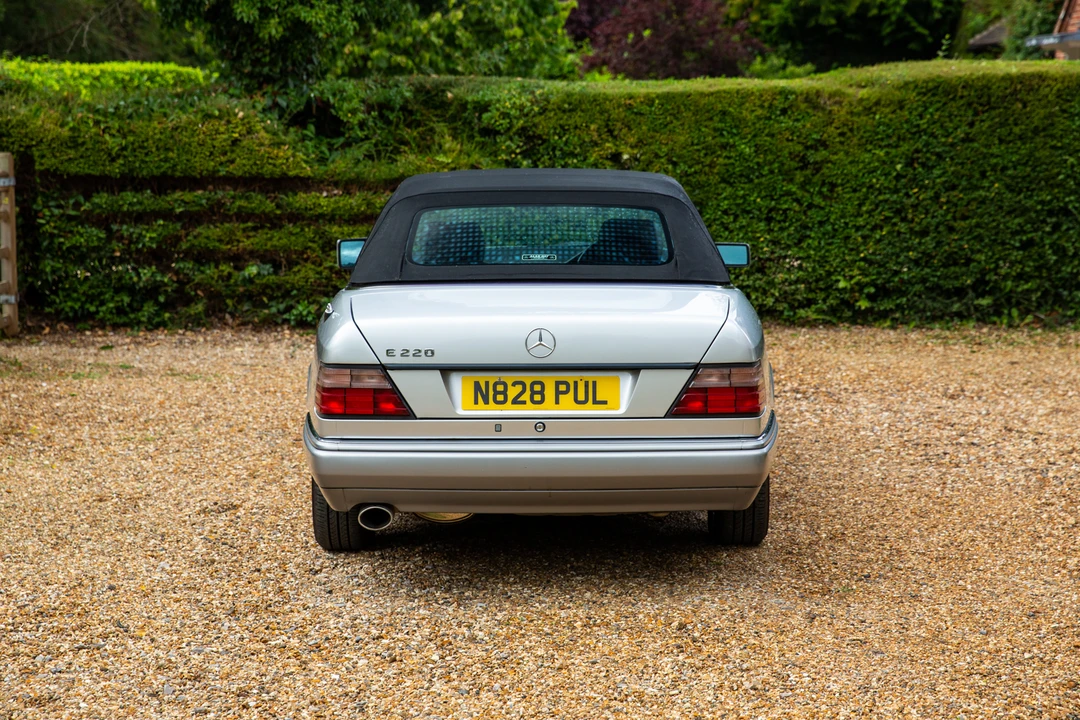 1996 Mercedes-Benz W124 E-Class - Image 15 of 31