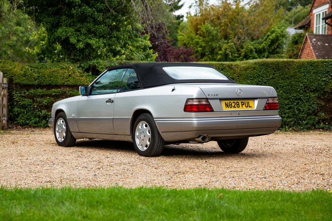 1996 Mercedes-Benz W124 E-Class - Image 6 of 31