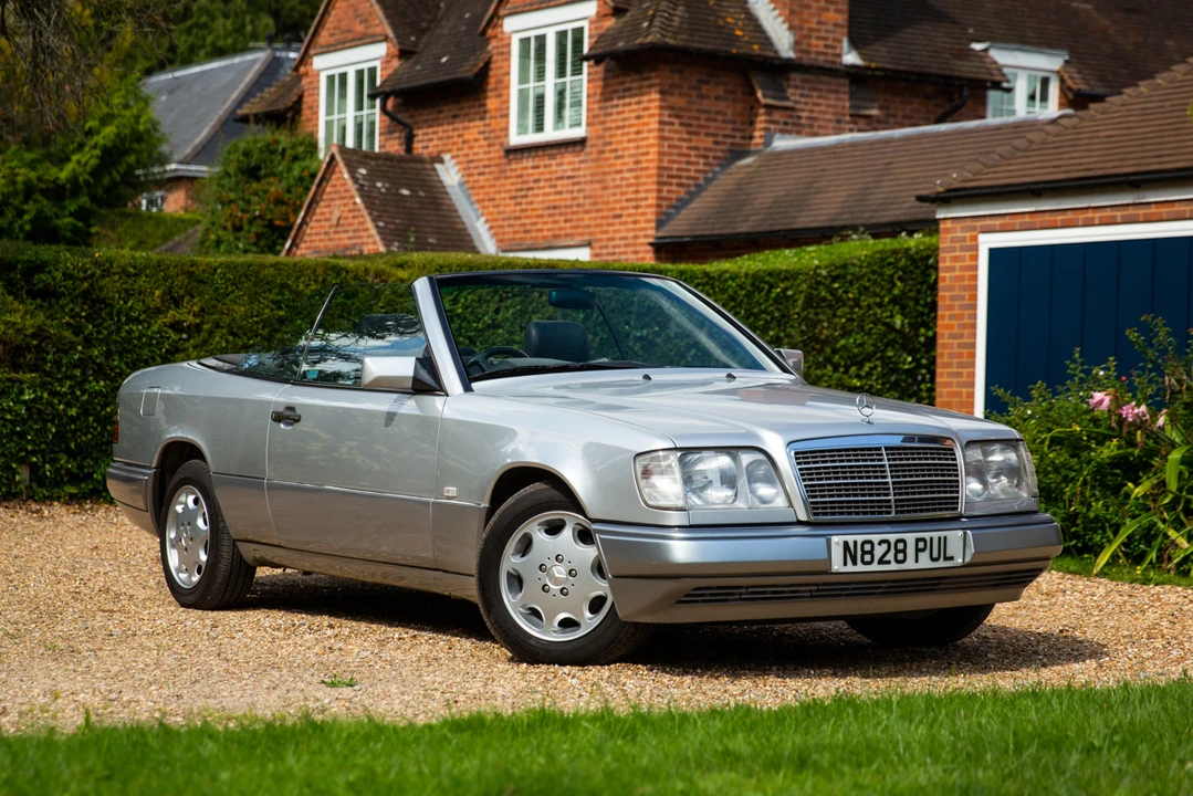 1996 Mercedes-Benz W124 E-Class - Image 2 of 31