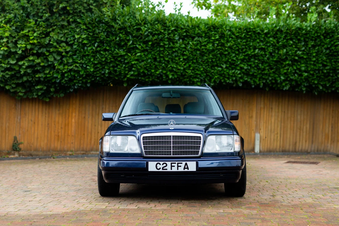 1996 Mercedes-Benz W124 E-Class - Image 4 of 31