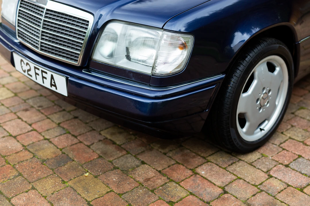 1996 Mercedes-Benz W124 E-Class - Image 10 of 31