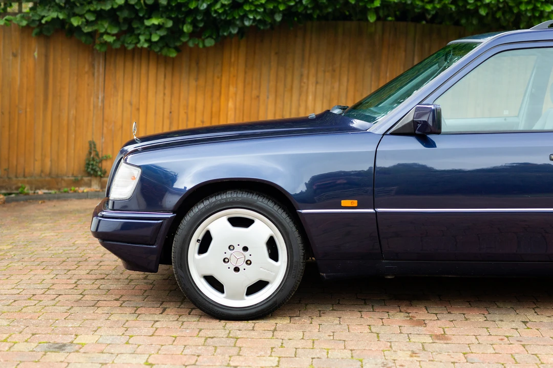 1996 Mercedes-Benz W124 E-Class - Image 19 of 31