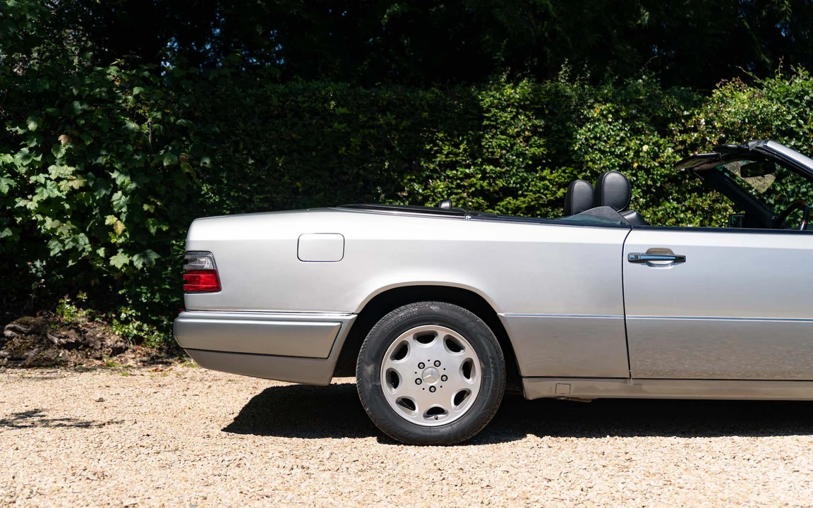 1996 Mercedes-Benz W124 E-Class - Image 7 of 31