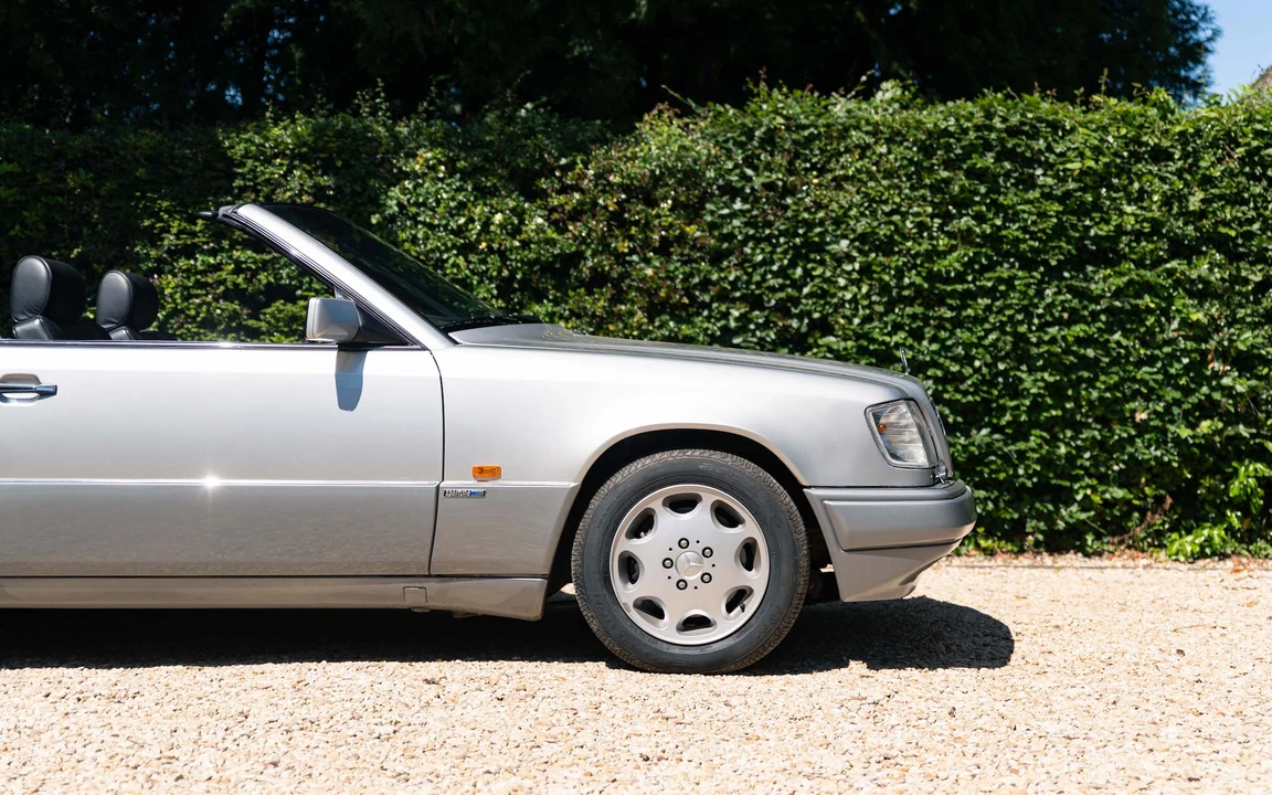 1996 Mercedes-Benz W124 E-Class - Image 8 of 31