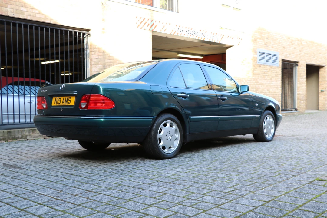 1996 Mercedes-Benz W210 E-Class - Image 10 of 31