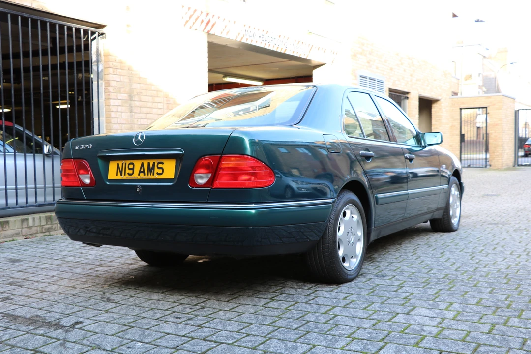 1996 Mercedes-Benz W210 E-Class - Image 11 of 31