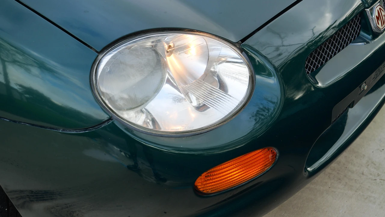 1996 MG F - Image 15 of 31